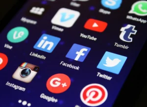 Redes sociales y huella digital